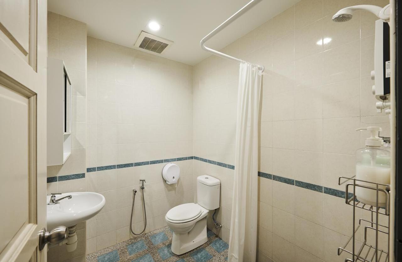 Sleepy Nomad Guesthouse Malacca Ngoại thất bức ảnh