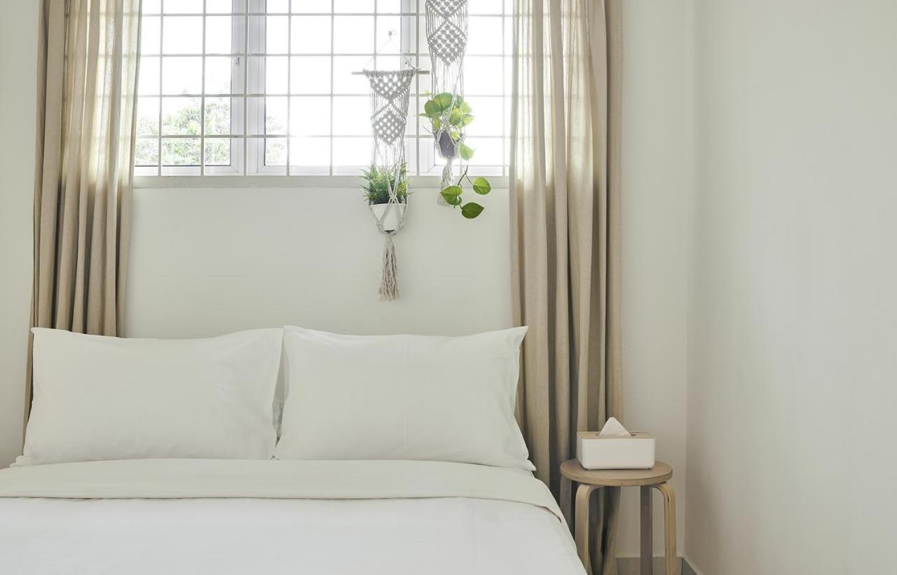 Sleepy Nomad Guesthouse Malacca Ngoại thất bức ảnh