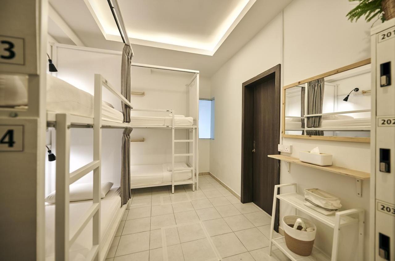 Sleepy Nomad Guesthouse Malacca Ngoại thất bức ảnh